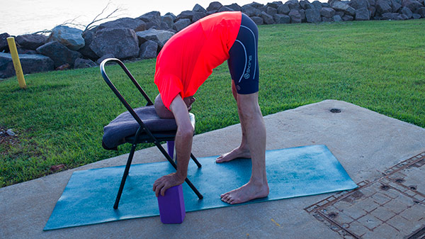 forward bend yoga pose for sleep