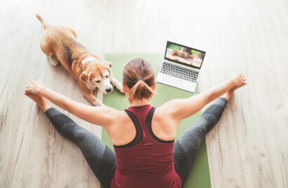 iyengar yoga live online classes